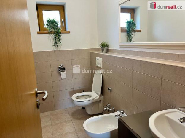 Prodej rodinného domu, Ostrov - Vykmanov, 156 m2