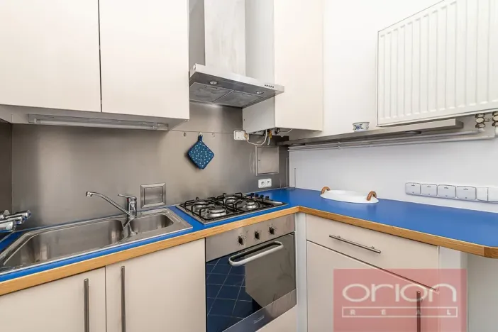 Pronájem bytu 3+1, Praha - Malá Strana, Sněmovní, 85 m2