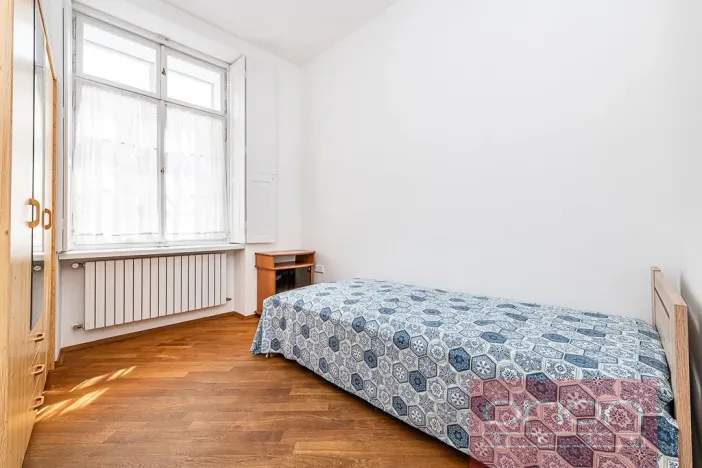 Pronájem bytu 3+1, Praha - Malá Strana, Sněmovní, 85 m2