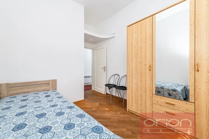 Pronájem bytu 3+1, Praha - Malá Strana, Sněmovní, 85 m2