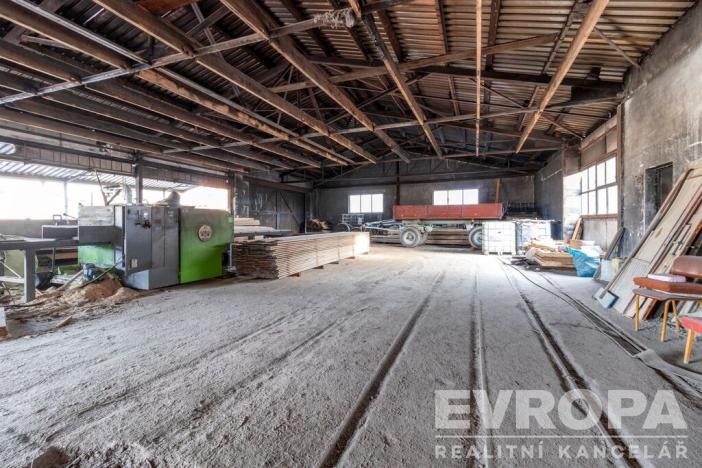 Prodej komerční nemovitosti, Maleč, okres havlíčkův brod, 1012 m2