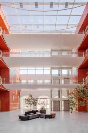 Pronájem kanceláře, Praha - Karlín, Křižíkova, 429 m2