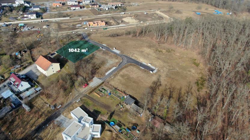 Prodej pozemku pro bydlení, Hluboká nad Vltavou, Lesní, 1042 m2