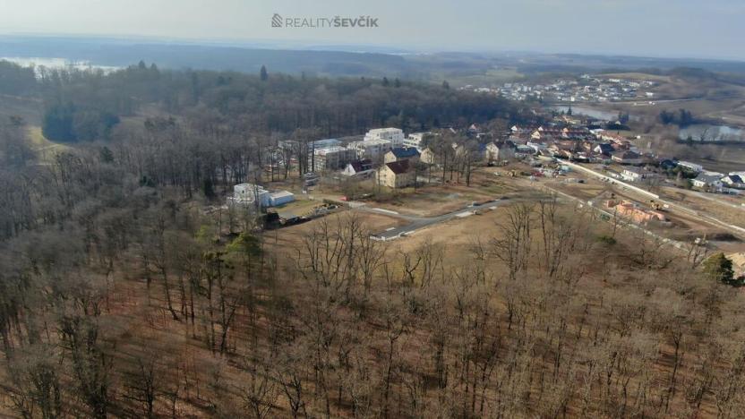 Prodej pozemku pro bydlení, Hluboká nad Vltavou, Lesní, 1042 m2