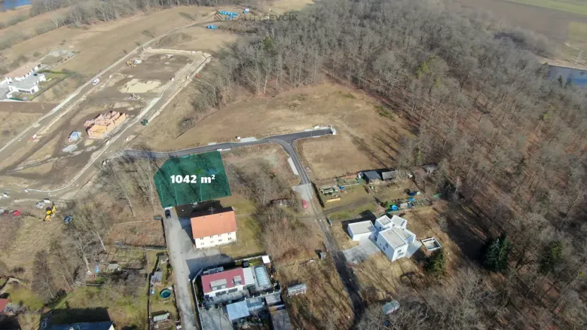 Prodej pozemku pro bydlení, Hluboká nad Vltavou, Lesní, 1042 m2