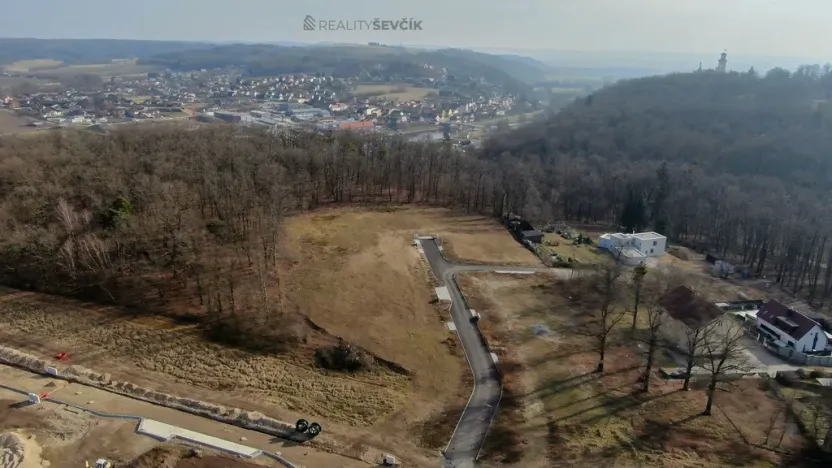 Prodej pozemku pro bydlení, Hluboká nad Vltavou, Lesní, 1032 m2