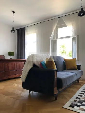 Prodej bytu 1+kk, Karlovy Vary, Sadová, 46 m2