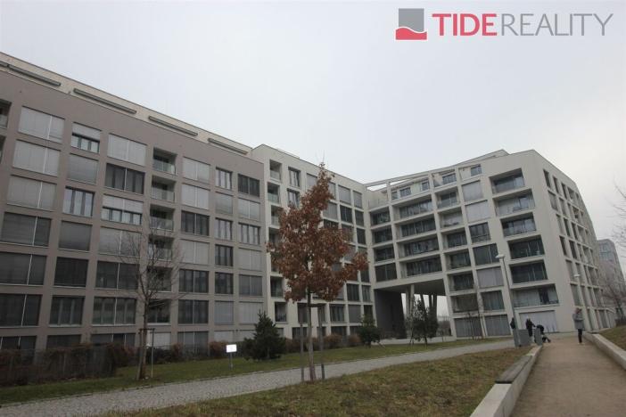 Pronájem bytu 4+kk, Praha - Karlín, Za Karlínským přístavem, 95 m2