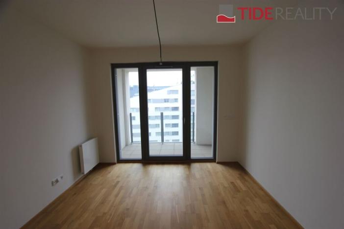 Pronájem bytu 4+kk, Praha - Karlín, Za Karlínským přístavem, 95 m2