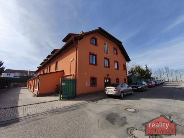 Prodej atypického bytu, Nupaky, 88 m2