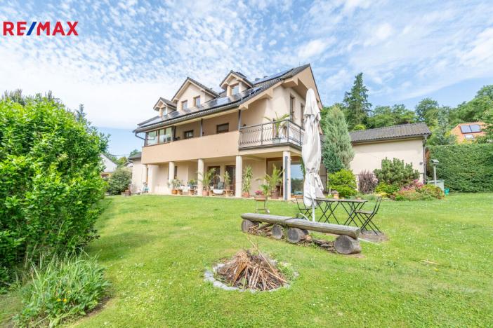 Prodej vícegeneračního domu, Černolice, Pod Hůrkou, 420 m2