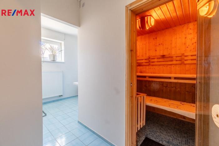 Prodej vícegeneračního domu, Černolice, Pod Hůrkou, 420 m2