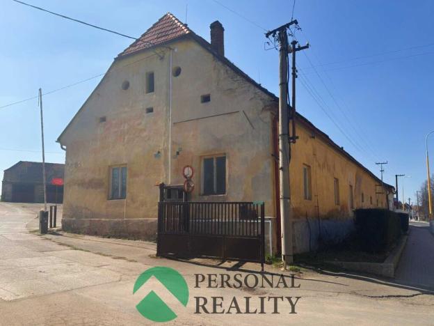 Prodej podílu 1/2 zemědělské usedlosti, Kounov, 1000 m2