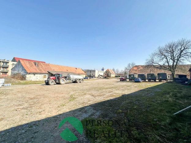 Prodej podílu 1/2 zemědělské usedlosti, Kounov, 1000 m2