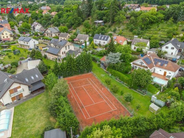 Prodej ubytování, Černolice, Pod Hůrkou, 420 m2