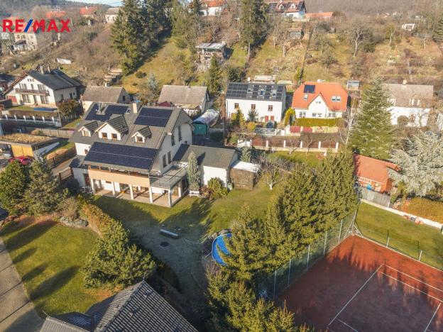 Prodej ubytování, Černolice, Pod Hůrkou, 420 m2