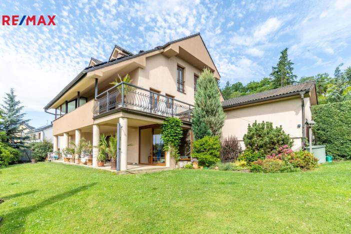 Prodej ubytování, Černolice, Pod Hůrkou, 420 m2