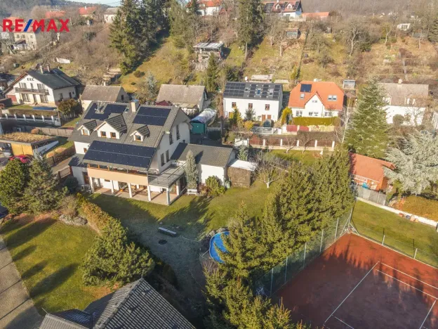 Prodej ubytování, Černolice, Pod Hůrkou, 420 m2