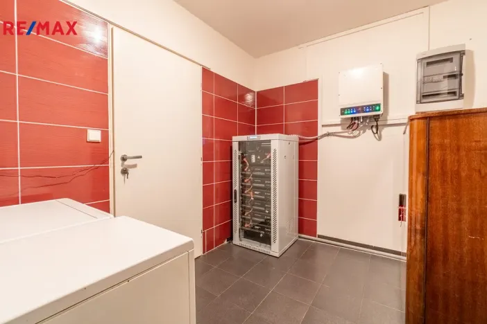 Prodej ubytování, Černolice, Pod Hůrkou, 420 m2