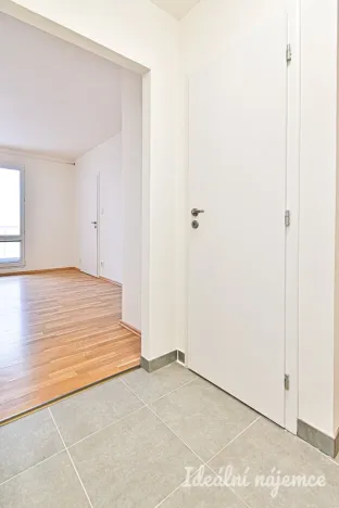 Pronájem bytu 2+kk, Brno - Starý Lískovec, Kyjevská, 40 m2