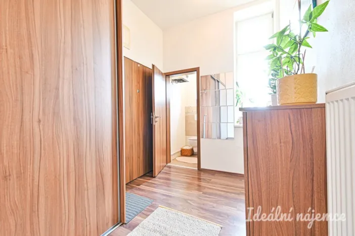 Pronájem bytu 2+kk, Brno - Zábrdovice, Stará, 60 m2