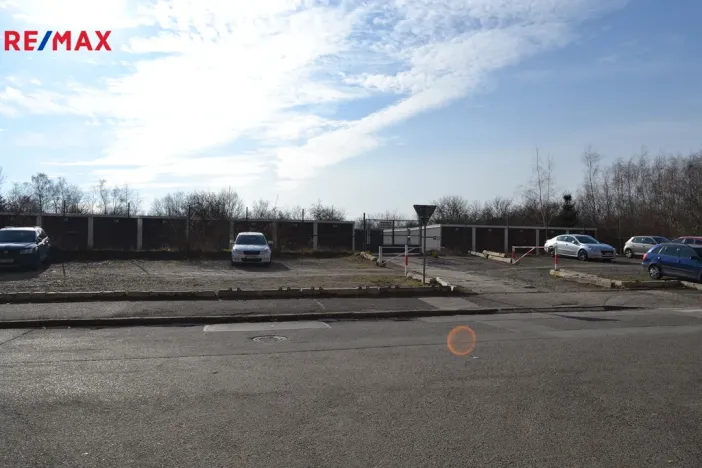 Prodej garáže, Praha - Písnice, 18 m2