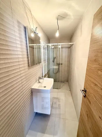 Prodej bytu 2+kk, Černý Důl, 47 m2