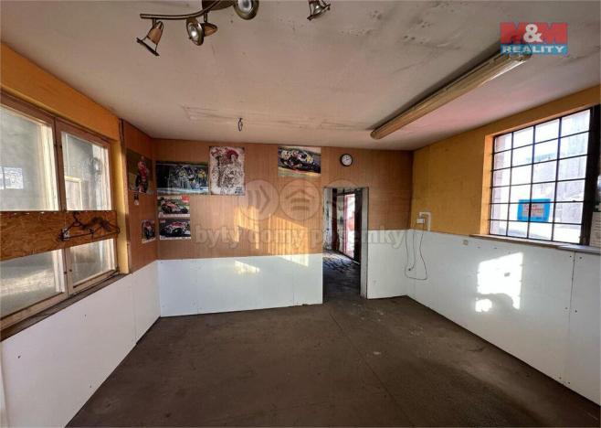 Pronájem obchodního prostoru, Varnsdorf, Bratislavská, 700 m2