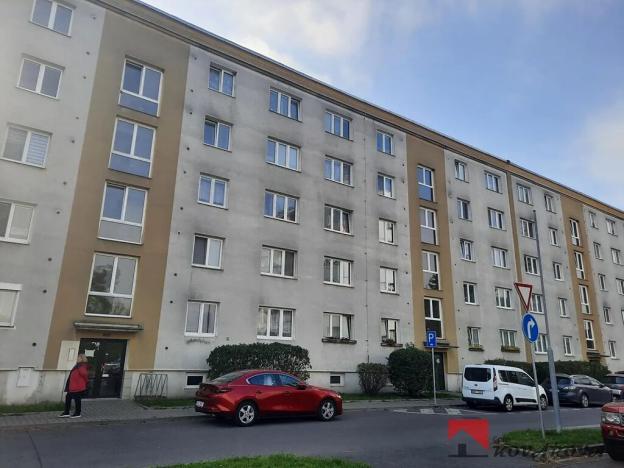 Pronájem bytu 2+1, Kralupy nad Vltavou, Štefánikova, 52 m2