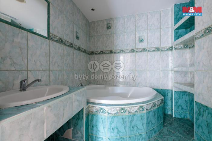 Prodej bytu 3+1, Bukovany, 68 m2