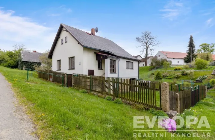 Prodej rodinného domu, Michalovice, 156 m2