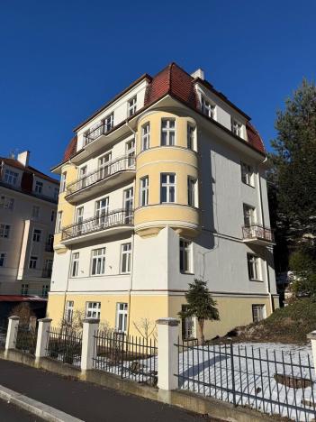 Prodej bytu 3+kk, Karlovy Vary, Škroupova, 100 m2