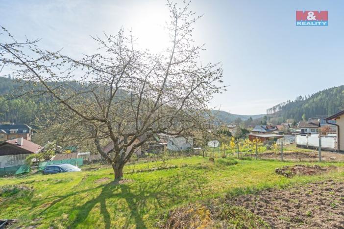 Prodej zahrady, Karlovy Vary - Doubí, 788 m2