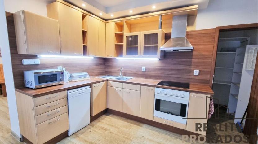 Pronájem bytu 2+kk, Strážnice, Vinohradská, 79 m2