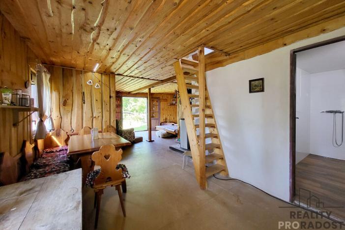 Prodej zahrady, Úžice, 1680 m2