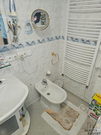 Prodej rodinného domu, Hřensko - Mezná, 310 m2