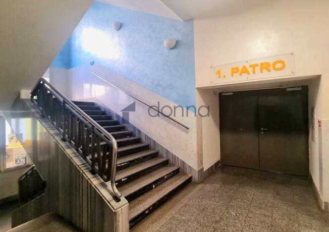 Pronájem obchodního prostoru, Praha - Nové Město, Václavské náměstí, 530 m2