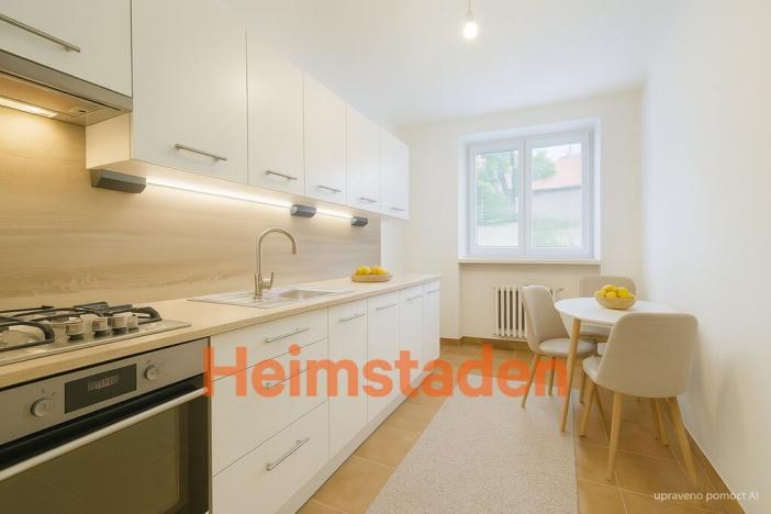 Pronájem bytu 2+1, Ostrava - Poruba, náměstí Vítězslava Nováka, 52 m2