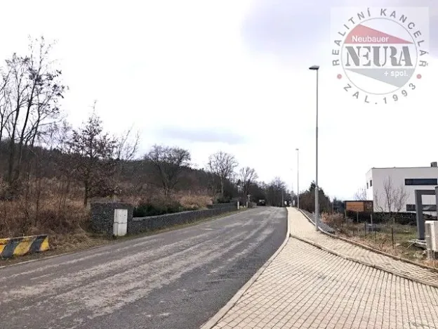 Prodej pozemku pro bydlení, Praha - Lipence, Na Lhotkách, 5510 m2