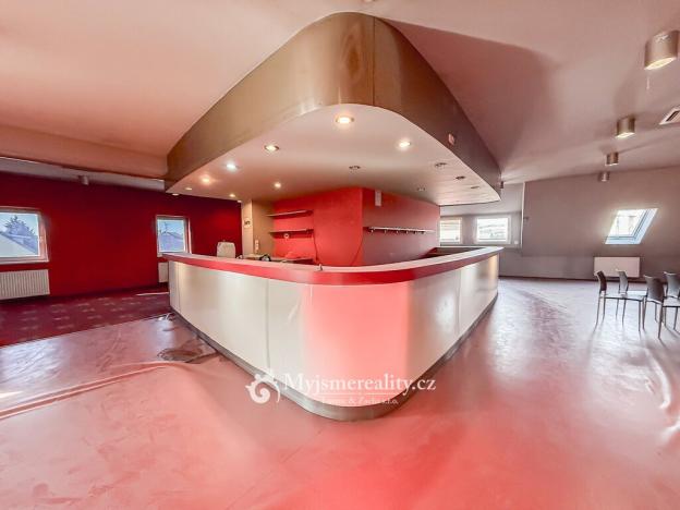 Pronájem obchodního prostoru, Znojmo - Oblekovice, Evropská, 230 m2