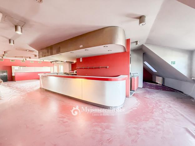 Pronájem obchodního prostoru, Znojmo - Oblekovice, Evropská, 230 m2