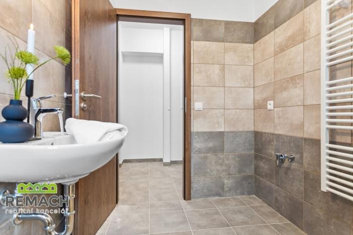 Pronájem bytu 2+kk, Náchod, Riegrova, 52 m2