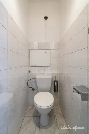 Pronájem bytu 2+1, Praha - Libuš, Zbudovská, 66 m2