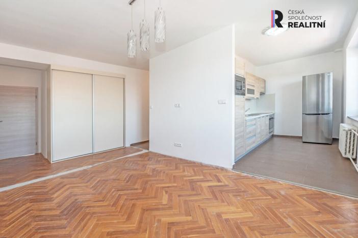 Prodej bytu 3+1, Znojmo, Bolzanova, 64 m2