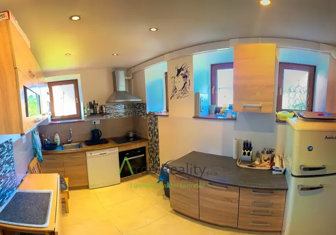 Prodej ubytování, Frymburk, 595 m2