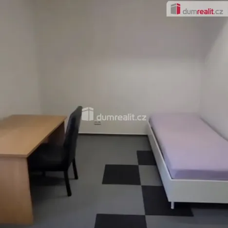 Pronájem bytu 1+kk, Praha - Hostavice, Pilská, 16 m2