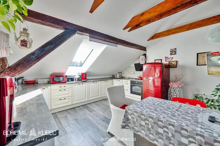 Prodej činžovního domu, Chýnov, Bílkova, 762 m2