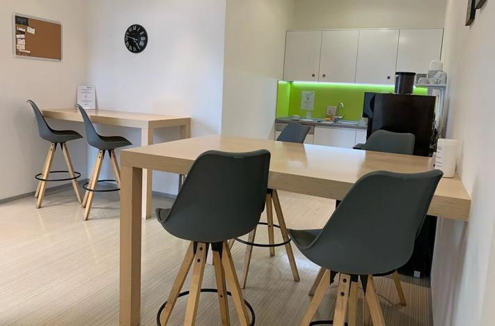 Pronájem kanceláře, Praha - Nusle, Na strži, 50 m2