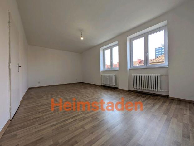 Pronájem bytu 2+1, Ostrava - Poruba, náměstí Boženy Němcové, 61 m2