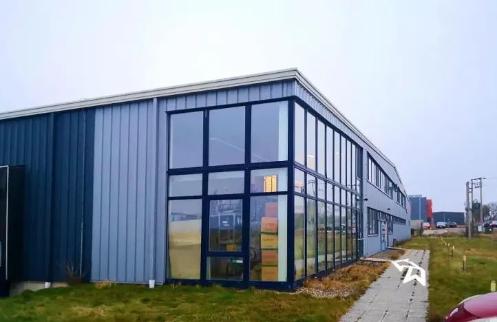 Pronájem skladu, Kozomín, 4800 m2